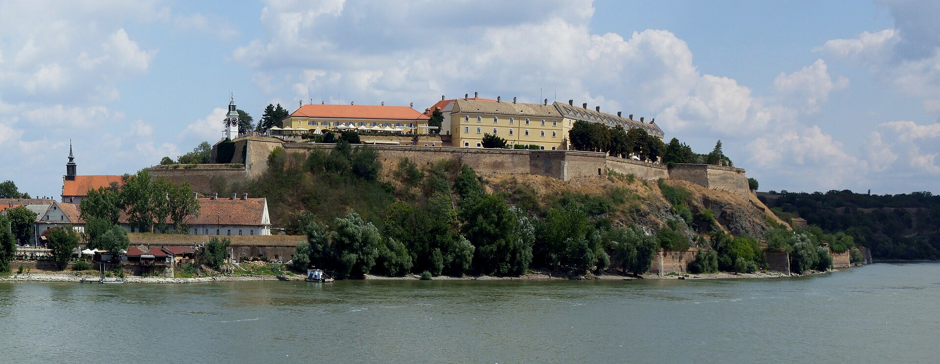 Petrovaradinska tvrđava